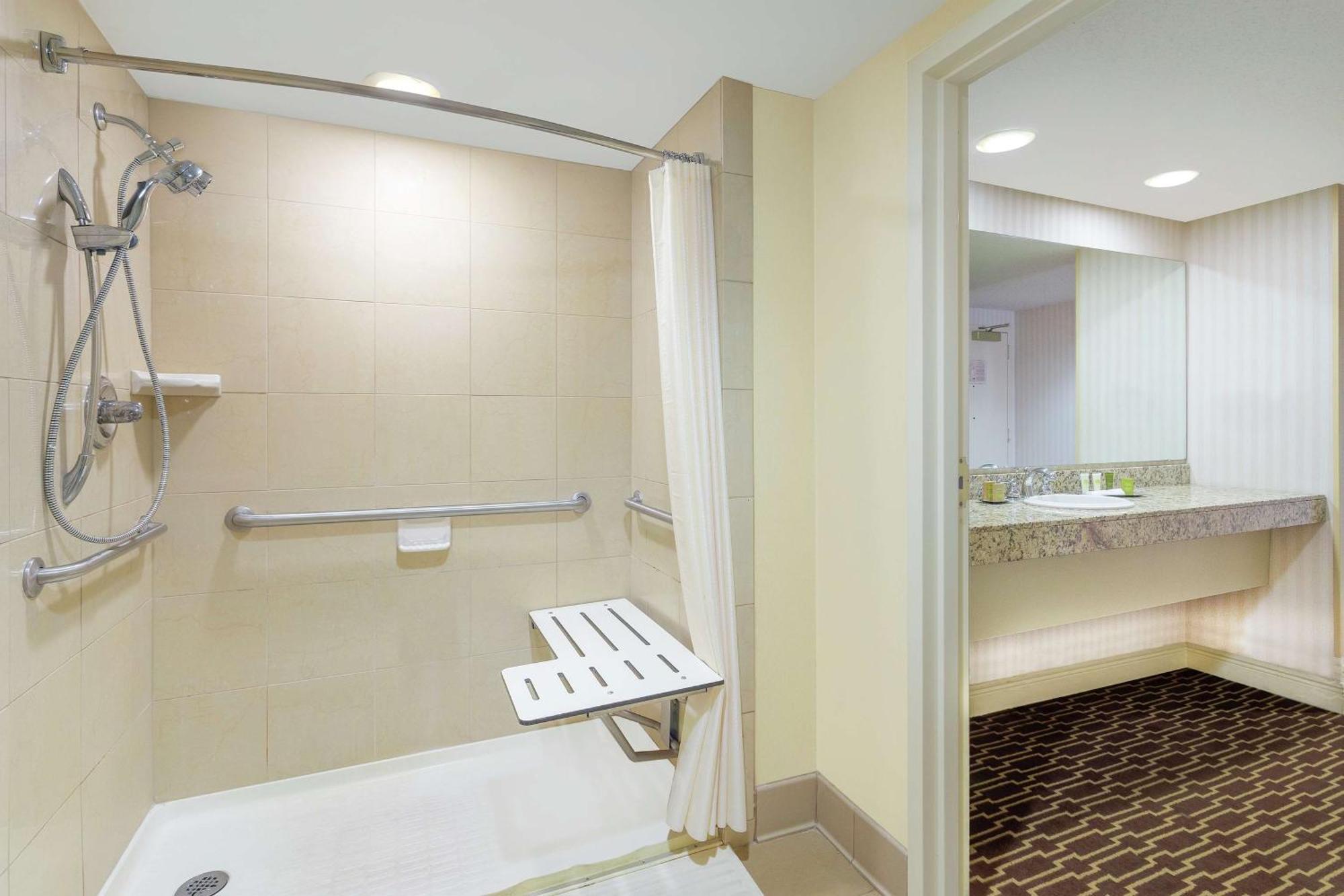 מלון Hilton ג'קסון מראה חיצוני תמונה